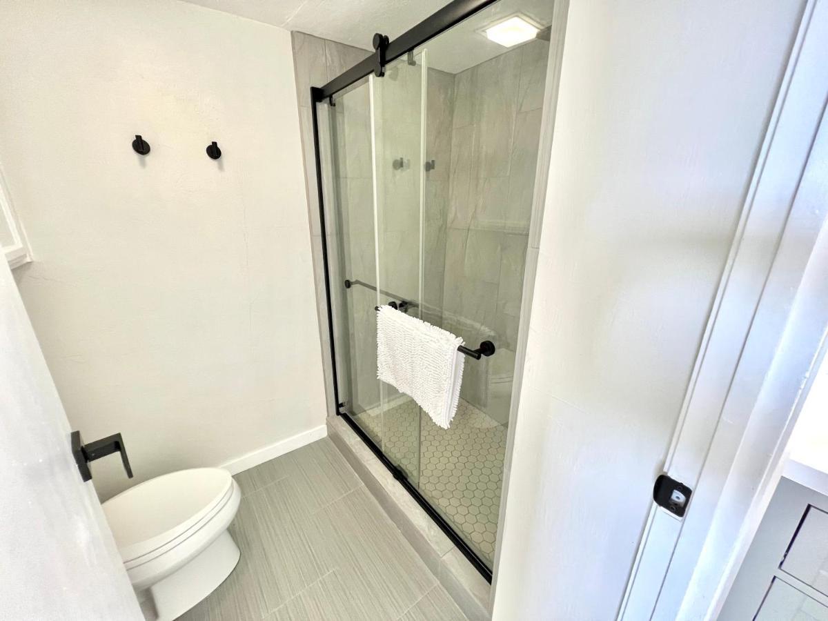 Stunning Views Best Location In Hilo 2Br Modern Condo Exterior photo